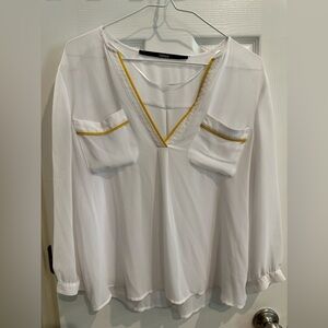 Kensie medium white sheer blouse